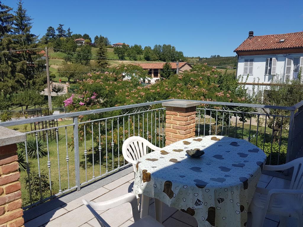 La Crota B&B Асті Екстер'єр фото